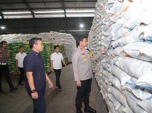Pastikan Ketersediaan Beras, Kapolres Kediri Cek Bulog Pastikan Ketersediaan Beras, Kapolres Kediri Cek Bulog