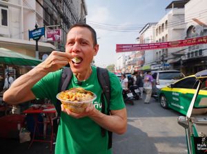 Mark Wiens Cicip Kari Rp 21 Ribu Vs Rp 2.1 Juta, Ini Komentarnya