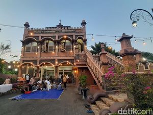 Keindahan Masjid Djauharotul Imamah, Saat Arsitektur Eropa Bertemu Jawa