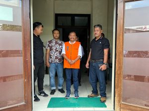 Bos Perusahaan Tambang Tersangka Kasus TKD Sampang Gunungkidul Ditahan Bos Perusahaan Tambang Tersangka Kasus TKD Sampang Gunungkidul Ditahan