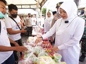 31 Titik Pasar Murah di Banyuwangi, Stok Beras-Minyak Goreng Melimpah 31 Titik Pasar Murah di Banyuwangi, Stok Beras-Minyak Goreng Melimpah