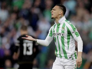 Betis Vs Guimaraes: Antony Sang Pelayan Kembali Berkontribusi Betis Vs Guimaraes: Antony Sang Pelayan Kembali Berkontribusi