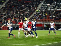 Gol Bunuh Diri Konyol yang Membahayakan Spurs