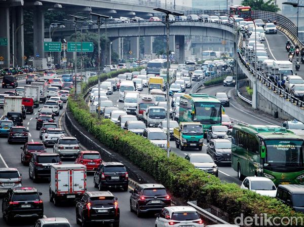 Bulan Ramadan, Jam Macet di Jakarta Geser Lebih Awal