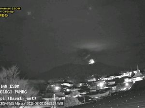 Meletus Malam ini, Warga Kaki Gunung Marapi Diimbau Waspada Meletus Malam ini, Warga Kaki Gunung Marapi Diimbau Waspada