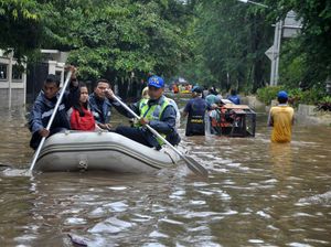 Video: Banjir Rendam Sejumlah Titik di Jakarta, Ini Lokasinya Video: Banjir Rendam Sejumlah Titik di Jakarta, Ini Lokasinya