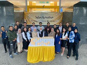 Momen Ramadan, KB Bank Berbagi Ratusan Paket Takjil untuk Warga Bandung Momen Ramadan, KB Bank Berbagi Ratusan Paket Takjil untuk Warga Bandung