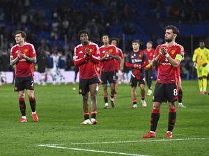 Setan Merah Gelisah Setan Merah Gelisah