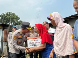 Bakti Sosial Ramadan, Polresta Banyumas Bagikan 182 Paket Sembako