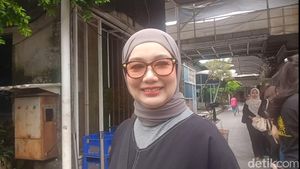 Cie... Reza Artamevia Ngaku Lagi Dekat dengan Pengusaha