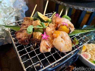 Serunya Buka Puasa Ditemani Pemandangan Kota Jakarta dari Lantai 90