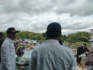 Wabup Kulon Progo Bikin Sayembara Tangkap Pembuang Sampah dari Luar Daerah Wabup Kulon Progo Bikin Sayembara Tangkap Pembuang Sampah dari Luar Daerah