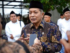 Wamenkop Puji Pesantren Bangun Jiwa Wirausaha Santri Lewat Koperasi