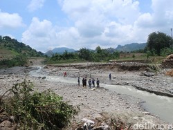 Cerita Pilu Samini Trauma Banjir Bandang: Nembeh Niki Eruh Banyu Gede!