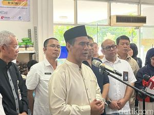 Cek Operasi Pasar di Kantor Pos, Mentan Pastikan Pangan di Bawah HET Cek Operasi Pasar di Kantor Pos, Mentan Pastikan Pangan di Bawah HET