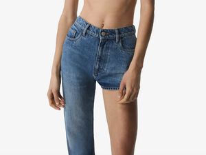 Viral Celana Jeans Berpotongan 1 Panjang 1 Pendek Rp 7 Juta, Laku Keras Viral Celana Jeans Berpotongan 1 Panjang 1 Pendek Rp 7 Juta, Laku Keras