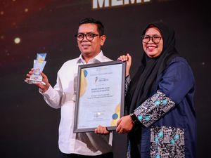 Andra Soni Raih Anugerah Ekbispar Award 2025 Kategori Tokoh Inspiratif
