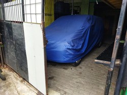 Kondisi Rumah Pak RT di Jaktim Usai Pagar Roboh Diserang Pembalap Liar