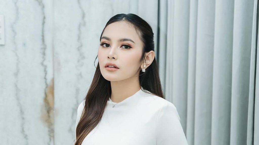 Penampilan Mahalini Dianggap Bak Gadis Saat Akikahan Selina Penampilan Mahalini Dianggap Bak Gadis Saat Akikahan Selina