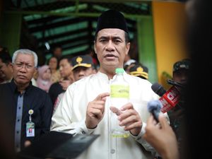Duh! Mentan Temukan Minyakita 1 Liter Disunat Cuma Berisi 750 ML Duh! Mentan Temukan Minyakita 1 Liter Disunat Cuma Berisi 750 ML