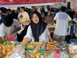 Ramadan Bawa Berkah, Penjual Gorengan Benhil Raup Rp 5 Juta Sehari