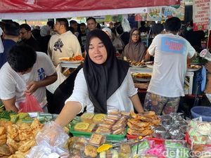 Ramadan Bawa Berkah, Penjual Gorengan Benhil Raup Rp 5 Juta Sehari Ramadan Bawa Berkah, Penjual Gorengan Benhil Raup Rp 5 Juta Sehari