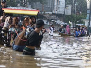 Penampakan Banjir Merendam Kawasan Bandung Selatan