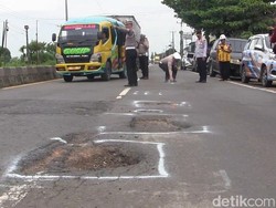 Cek Jalur Pantura Subang, Polisi Temukan 21 Lubang dan 141 U-Turn Liar