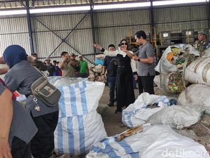 Sampah di TPA Jabon Sidoarjo Meningkat Drastis Selama Ramadan Sampah di TPA Jabon Sidoarjo Meningkat Drastis Selama Ramadan