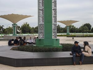 Suasana Ngabuburit di Kawasan Banten Lama Suasana Ngabuburit di Kawasan Banten Lama