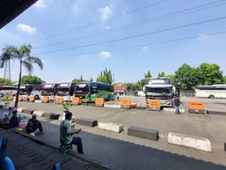 Video: Arus Balik, Terminal Kampung Rambutan Masih Lengang Pagi Ini