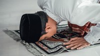 Kapan Doa Paling Mustajab saat Sholat? Ini Penjelasan Ulama