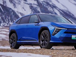 Mobil Listrik Honda S7 Meluncur, Harga Rp 500 Jutaan Mobil Listrik Honda S7 Meluncur, Harga Rp 500 Jutaan