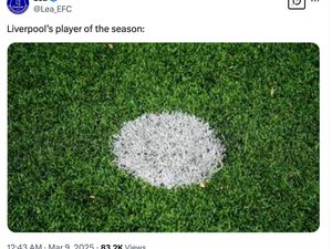 Meme Liverpool Menang Tapi Disindir Kok Penalti Melulu