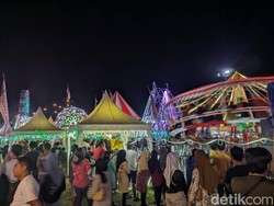 Pasar Malam Lebaran, Destinasi Wajib Pemudik di Ponorogo