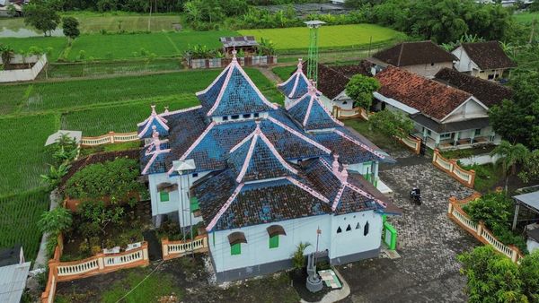 Potret Masjid Berusia Seabad di Lumajang