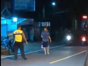 Viral Pria Ngamuk Bawa Golok di Jalanan Wonosobo, Ternyata Mabuk Miras