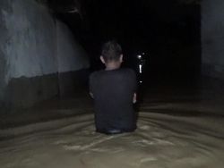 156 KK Mengungsi Akibat Banjir gegara Tanggul Sungai Jebol di Purwakarta