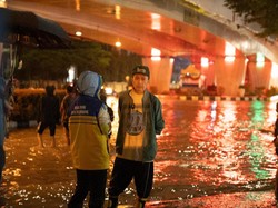 Palembang Dikepung Banjir, Wali Kota Minta Camat Laporkan Kondisi