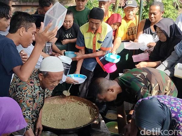Berburu Berkah Bubur Suro Sunan Bonang di Ramadan