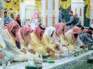 Lebih dari 4,87 Juta Takjil Disajikan di Masjidil Haram dan Nabawi