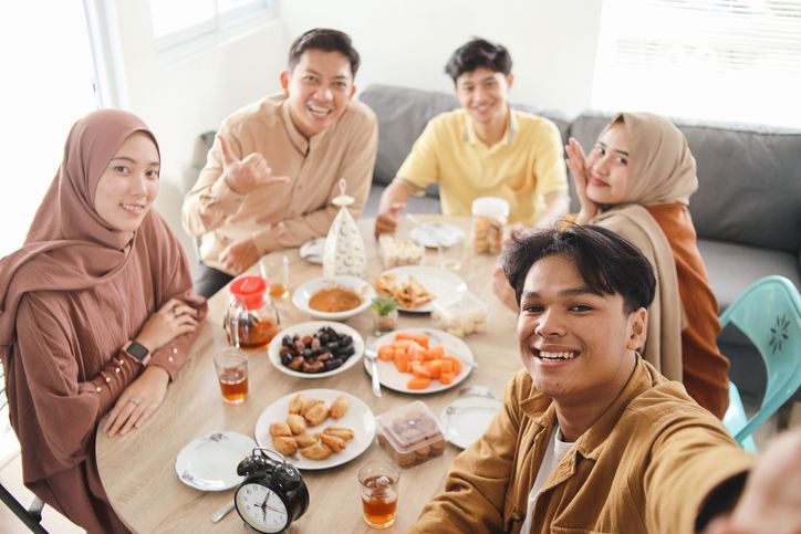 5 Fakta Tradisi Buka Puasa Bersama, Ikon Ramadan di Indonesia