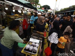Kalender Jawa Kamis Wage 13 Maret 2025: Jual Beli Lancar