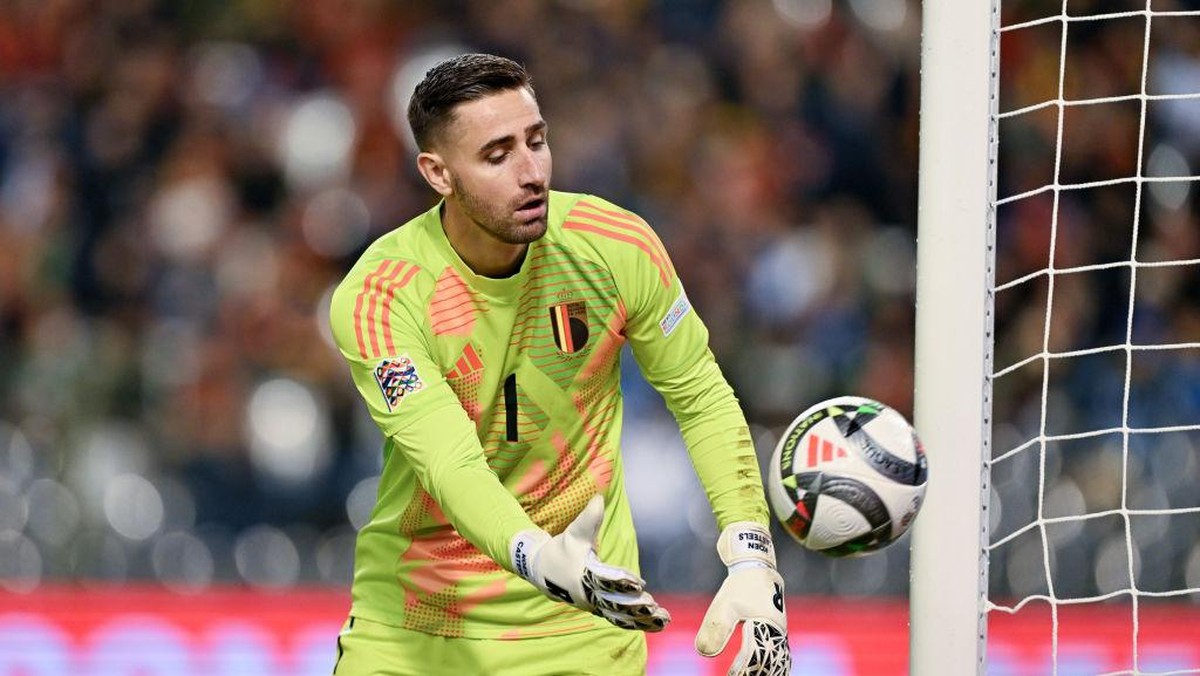 Koen Casteels pilih pensiun dari Timnas Belgia setelah kehadiran Thibaut Courtois (Getty Images/Isosport/MB Media)