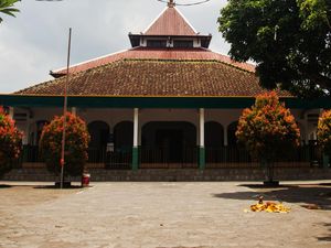 Berusia 540 Tahun, Masjid Peninggalan Raden Trenggono Masih Kokoh Berdiri Berusia 540 Tahun, Masjid Peninggalan Raden Trenggono Masih Kokoh Berdiri