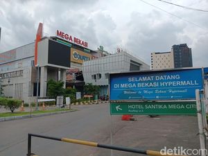 Masih Tutup, Begini Kondisi Mal Mega Bekasi Usai Kebanjiran Masih Tutup, Begini Kondisi Mal Mega Bekasi Usai Kebanjiran