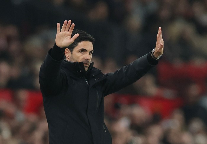 Mikel Arteta Soccer Football - Premier League - Manchester United v Arsenal - Old Trafford, Manchester, Britain - March 9, 2025 Arsenal manager Mikel Arteta REUTERS/Phil Noble EDITORIAL USE ONLY. NO USE WITH UNAUTHORIZED AUDIO, VIDEO, DATA, FIXTURE LISTS, CLUB/LEAGUE LOGOS OR LIVE SERVICES. ONLINE IN-MATCH USE LIMITED TO 120 IMAGES, NO VIDEO EMULATION. NO USE IN BETTING, GAMES OR SINGLE CLUB/LEAGUE/PLAYER PUBLICATIONS. PLEASE CONTACT YOUR ACCOUNT REPRESENTATIVE FOR FURTHER DETAILS..