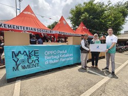 OPPO Berbagi 1.500 Paket Makanan Buka Puasa untuk Korban Banjir Bekasi