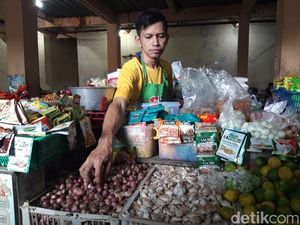 Harga Bawang Merah di Pasar Boyolali Merangkak Naik, Kini Rp 50 Ribu/Kg Harga Bawang Merah di Pasar Boyolali Merangkak Naik, Kini Rp 50 Ribu/Kg
