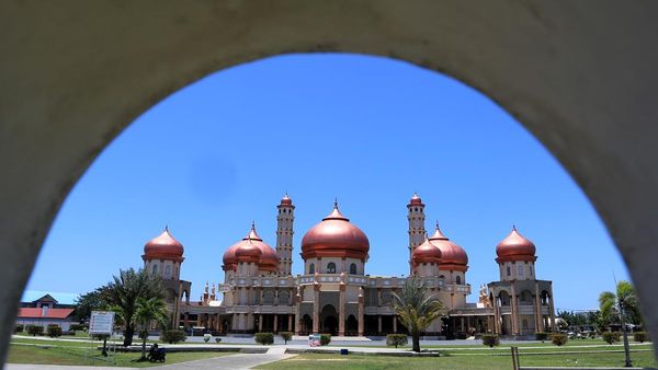Potret Indahnya Masjid Agung Baitul Makmur Meulaboh